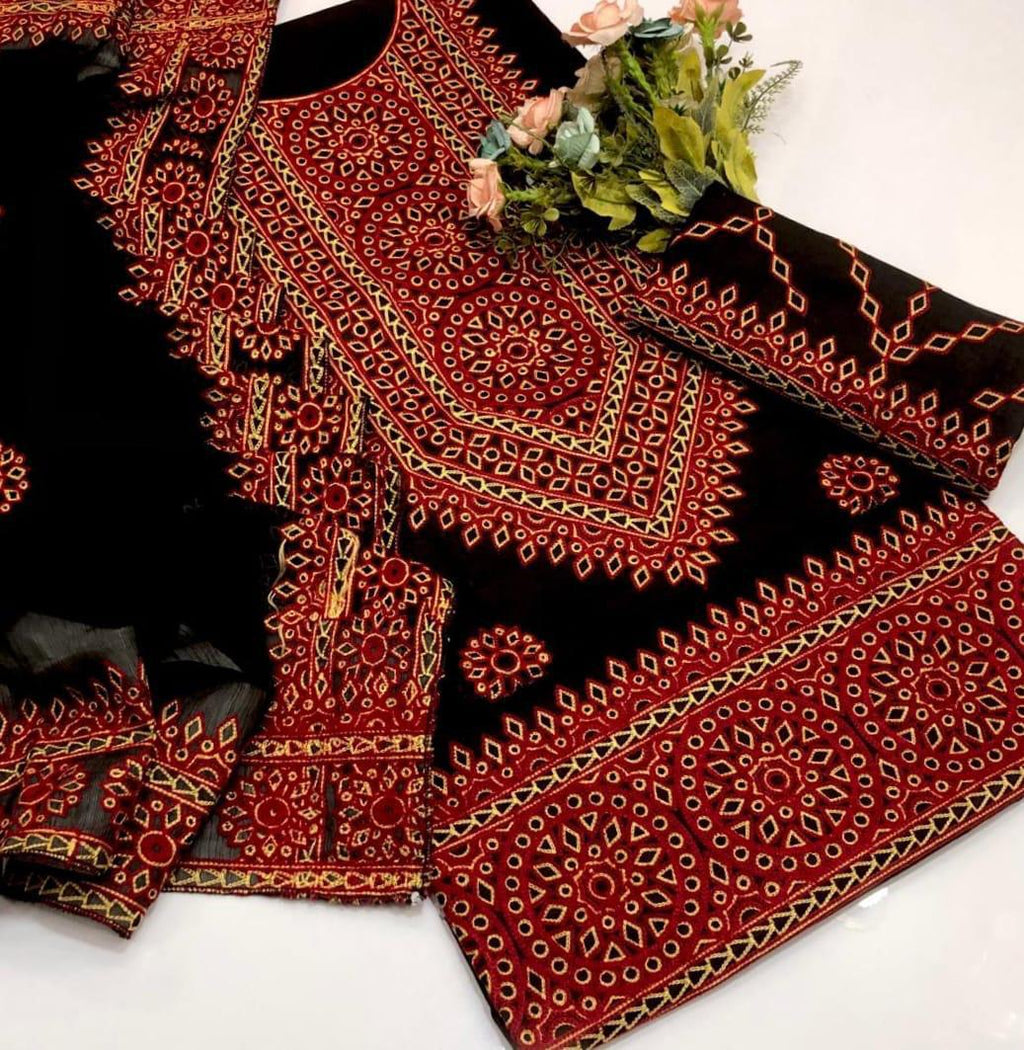 3PC Handmade Embroidered on GTM Premium Quality Lawn #18